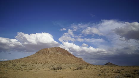 Wide-shot-of-a-desert-time-lapse-on-a-cloudy-day