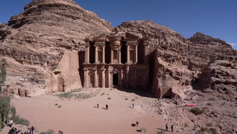 Panoramic-View-of-Monastery-Carved-in-Mountain-Side-in-Petra-City