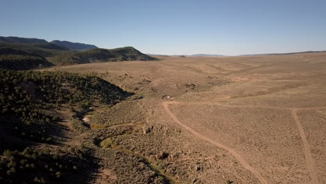 Aerial-shot-America,-southwest-desert-scene