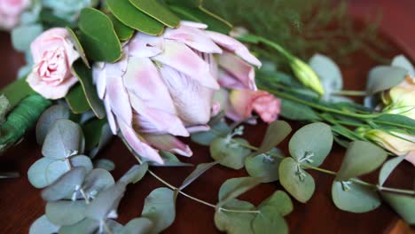 Close-up-of-protea-bouquet