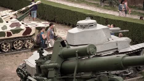 Tourists-viewing-the-artillery-in-Belgrade,-Serbia