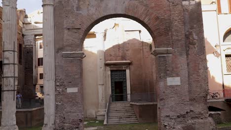 Tilt-shot-for-the-colonnaded-Portico-of-Octavia-ancient-structure-in-the-Roman-Ghetto