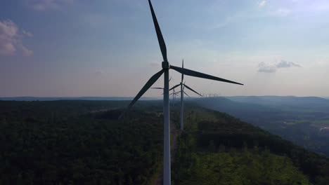 High-on-mountain-tops,-you-will-find-Wind-turbines-for-miles-in-Pennsylvania