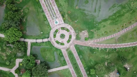 Parkanlage-Um-Minare-Pakistan-Lahore-Luftaufnahme