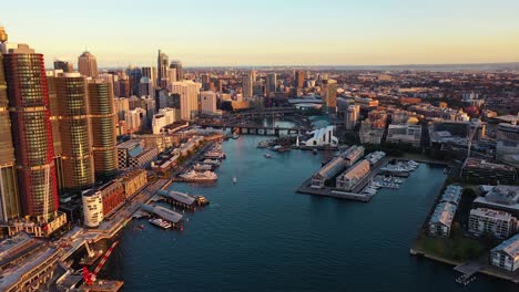 Sydney-–-Luftaufnahme-Von-Darling-Harbour-Bei-Sonnenuntergang