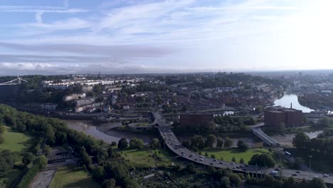 Easterly-aerial-push-in-shot-over-Bristol