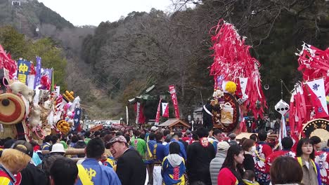 Carrozas-Festivas-Para-Sagicho-Matsuri-En-La-Ciudad-De-Omihachiman-De-Kansai-Japón