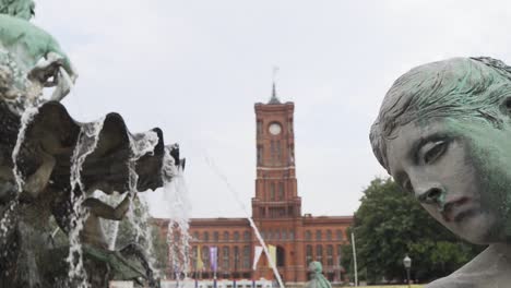 The-Neptune-Fountain-in-front-of-Rotes-Rathaus-Building-in-Berlin