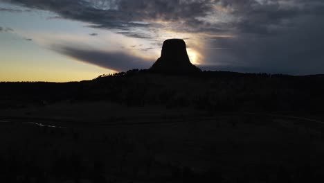 Monumento-Nacional-De-La-Torre-Del-Diablo-En-Wyoming