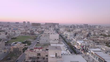 Eine-Luftaufnahme-Der-Stadt-Bakhtiari-In-Erbil-4k-drohnenaufnahme