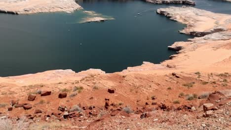 Lake-Powell-vertical-panorama-and-the-slow-reveal