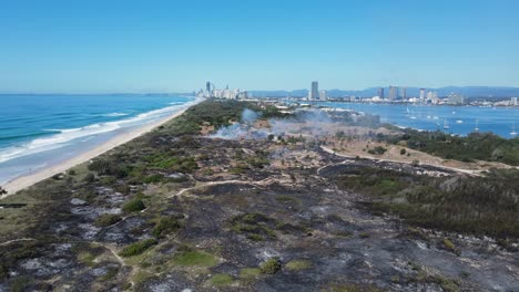 Popular-holiday-nature-reserve-destroyed-by-fire-close-to-a-city-beach-and-boating-harbour