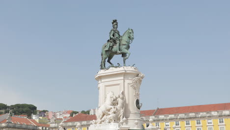 Bronze-Statue-of-King-Jose-I-At-The-Center-Of-Terreiro-do-Paco-In-Lisbon,-Portugal