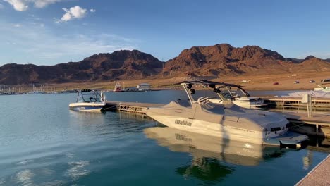 Docked-boat-at-sunrise-on-the-waters-of-Lake-Mead