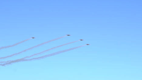 Four-airplanes-in-formation-on-Aerobaltic-airshow-2021