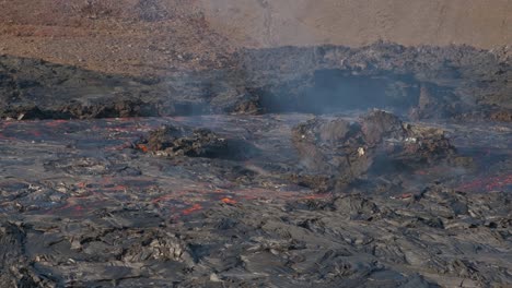 Lava-flows-between-volcanic-rocks.-Static-view