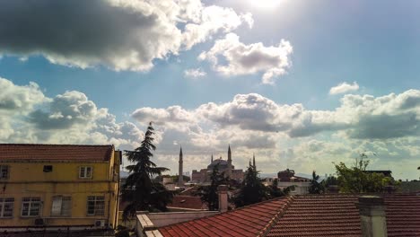 Hagia-Sophia-domes-and-minarets-in-the-old-town-of-Istanbul,-Turkey