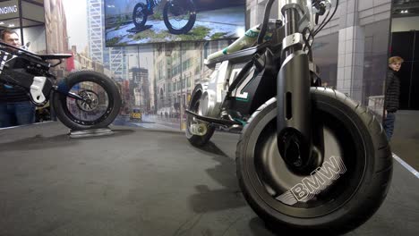 BMW-Concept-Elektromotorrad-Excel-London-Motorcycle-Show-2022