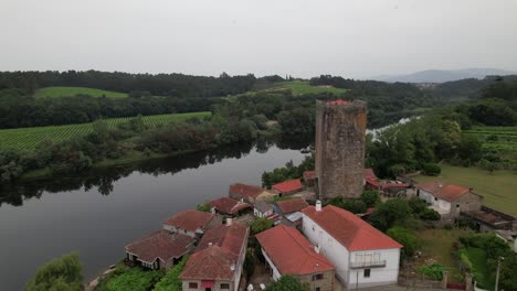Monção,-Medieval-Tower-of-Lapela-Aerial-View