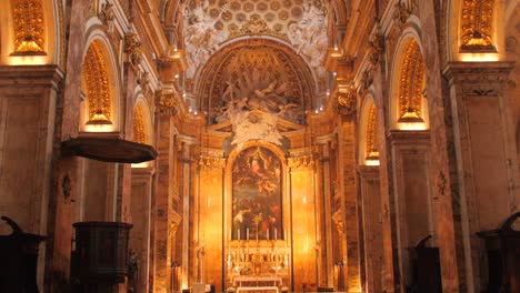 Tilt-down-shot-of-the-nave-of-church-of-Saint-Louis-of-the-french-in-Rome,-Italy