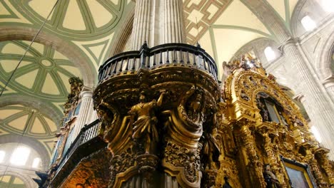 Altar-of-the-Kings-Church-Mexico-City-Metropolitan-Cathedral-Golden-Cave-Inside-Interior-Details-CDMX-Historic-Center-Gothic-Art