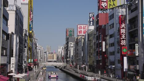 Dotonbori-Canal-and-Minami-District-of-Osaka-on-Clear-Sunny-Day
