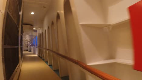 Walk-on-the-deck-of-a-cruise-ship-looking-out-to-the-sea