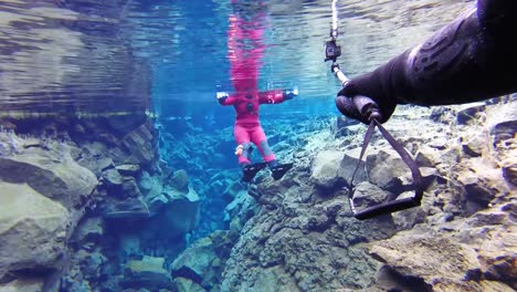 Snorkeling-Silfra-Fissure-between-the-tectonic-plates-of-North-America-and-Europe