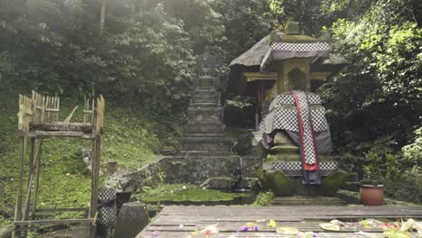 Orbital-shot-of-a-sacred-statue-at-Pura-Luhur-Lempuyang-temple