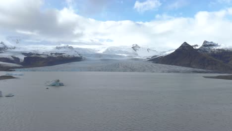 Wide-Aerial-Dolly-Shot-of-a-Glacial-Lagoon