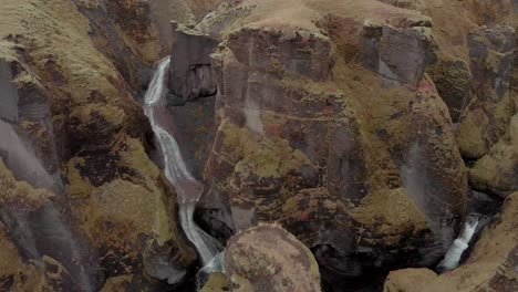 Cinematic-aerial-flyover-of-stunning-Icelandic-canyon