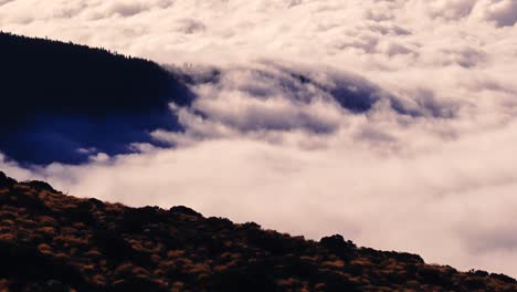 Mar-De-Nubes-Visto-Desde-El-Parque-Nacional-Del-Teide,-Tenerife