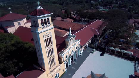 Aerial-Drone-Shot-of-Our-Lady-of-the-Most-Holy-Rosary-of-Manaoag-Church-in-Pangasinan