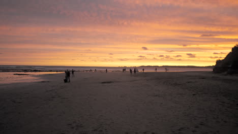Sonnenuntergang-An-Einem-Australischen-Strand-Im-Sommer