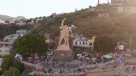 AERIAL:-Guanajuato-City-and-The-Pipila,-Mexico