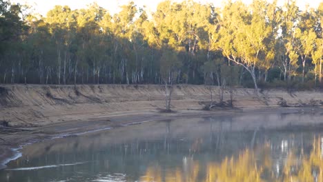 Morgenblick-über-Den-Fluss-Murray,-Australien