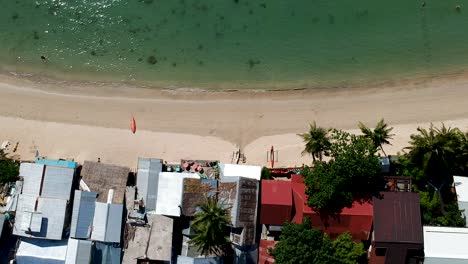 Aerial-top-down-shot-of-coastline-in-El-Nido-Town,-Palawan,-Philippines