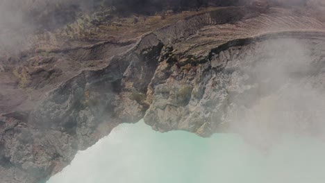 Kawah-ijen-Volcano-East-Java-Aerial-over-acid-lake