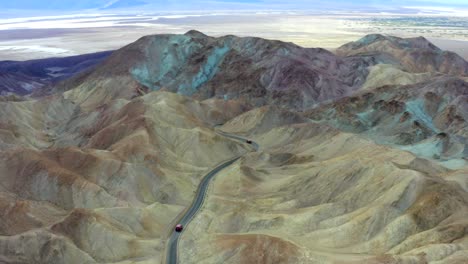 Aerial-drone-shot-of-rainbow-canyon-in-Death-Valley,-California,-USA