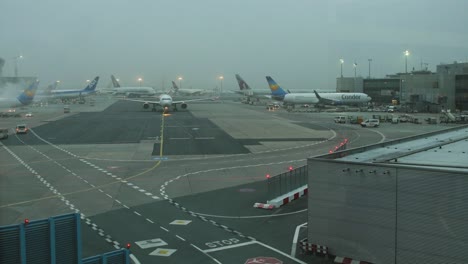 Aeropuerto-Nacional-De-Frankfurt-De-Alemania-Vista-De-La-Pista