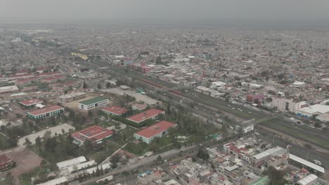 Luftaufnahme-Avenue-Drone-3,-Zentrale-Stadt-Ecatepec,-Mexiko