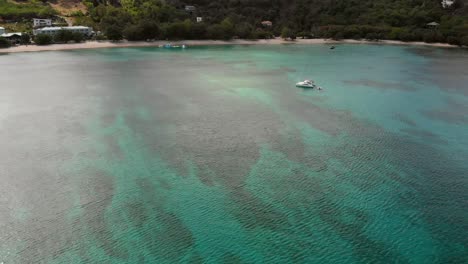Drohnenansichten-Des-Strandes-Von-Mourne-Rouge-Auf-Der-Karibischen-Insel-Grenada