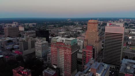 Sonnenuntergang-In-Der-Innenstadt-Von-Memphis-Von-Drohne