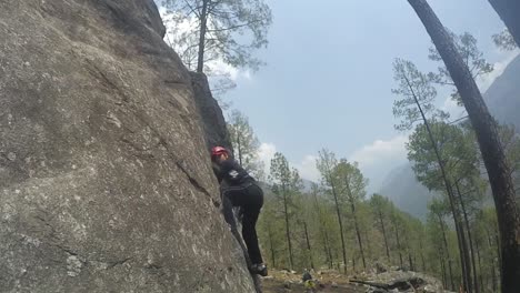 Rock-craft-by-a-trainee-of-Mountaineering-institute-situated-in-Himalayas,-Uttarakhand-India