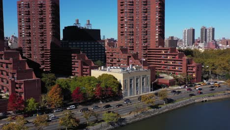 Short-clip-of-FDR-Drive-and-apartment-highrise-buildings-in-Harlem,-Manhattan,-NYC