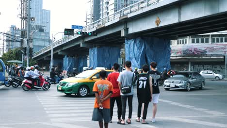 People-walking-in-street-in-Bangkok-Thailand