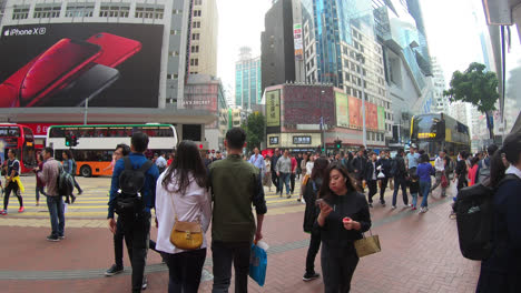Hong-Kong-China,-Circa:-Timelapse-Caminando-O-Moviéndose-Por-El-área-De-La-Bahía-De-Calzada-En-La-Ciudad-De-Hong-Kong