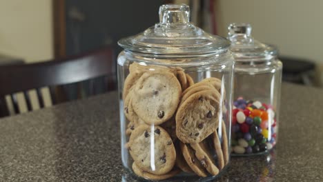 Jars-of-cookies-and-candy-on-the-kitchen-counter-in-a-newly-remodeled-home