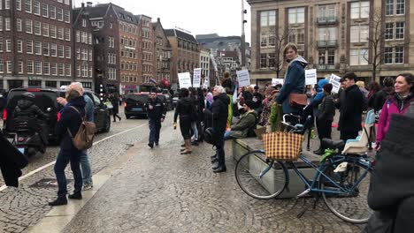 Internationaler-Frauentag,-öffentlicher-Marsch-Auf-Den-Straßen-Von-Amsterdam