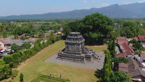 Aerial-orbiting-of-ancient-Mandut-Buddhist-temple-in-Magelang,-Indonesia
